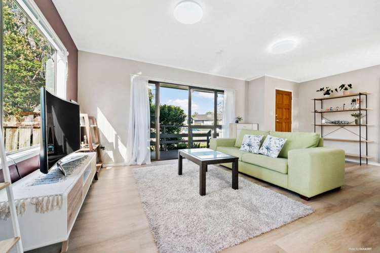 5 Stoll Place Clendon Park_6