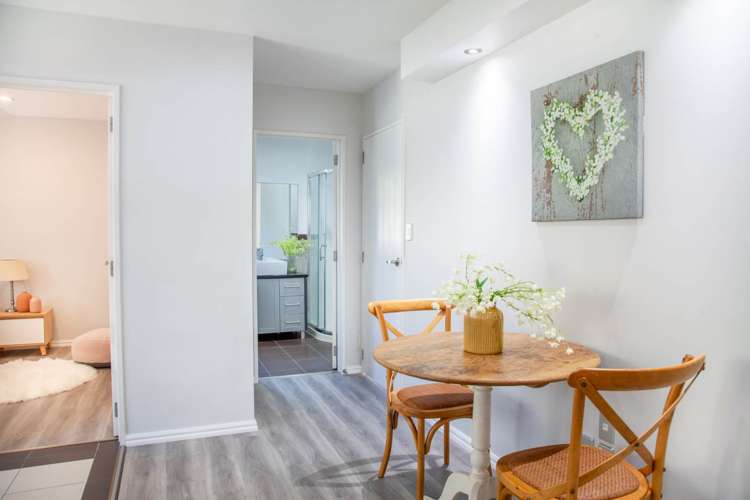 13b Hayr Road Three Kings_19