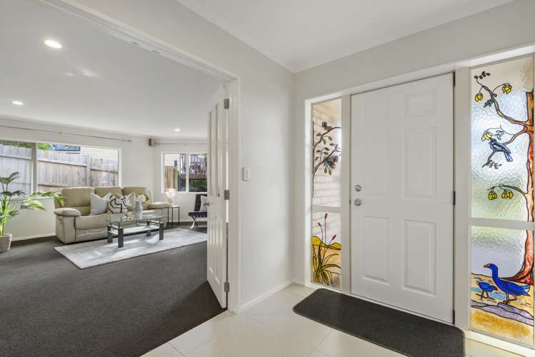 7 Louvain Place Greenhithe_7