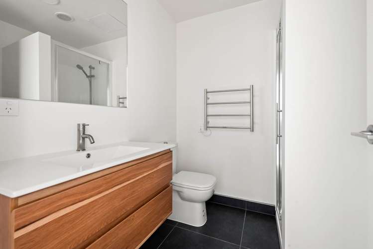 102/238 Princes Street East_4