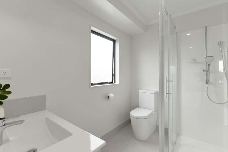 27 Scotsmoor Drive Wattle Downs_17