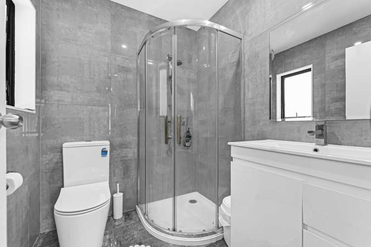 127E Russell Road Manurewa_16