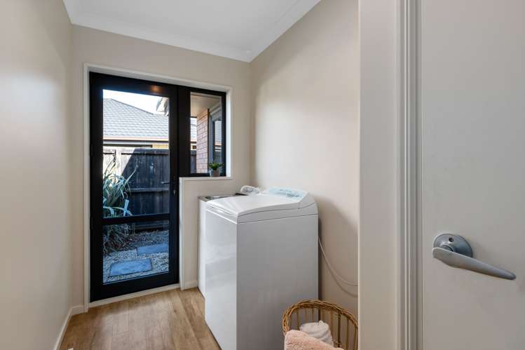 65 Becmead Drive Harewood_17