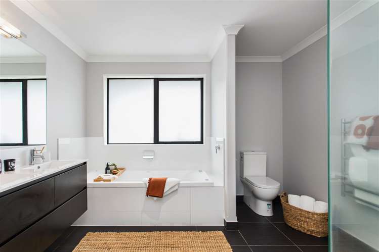 7 Brookwater Avenue Northwood_17