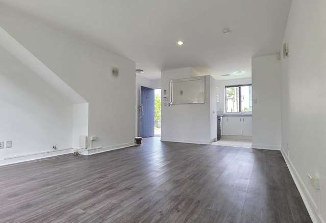 34 Saintly Lane Avondale_2