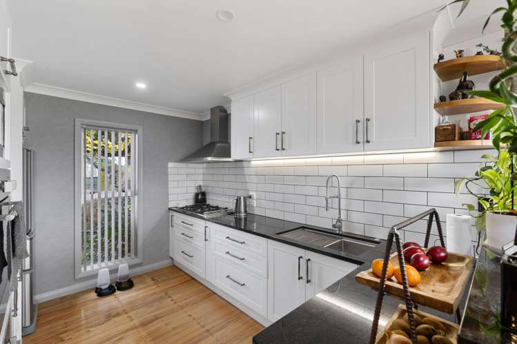 132 Baird Road Tokoroa_15