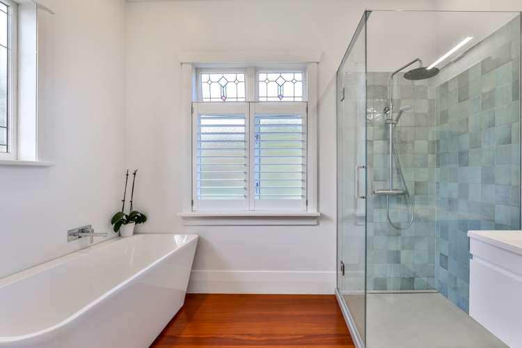 14 Landing Road Titirangi_17