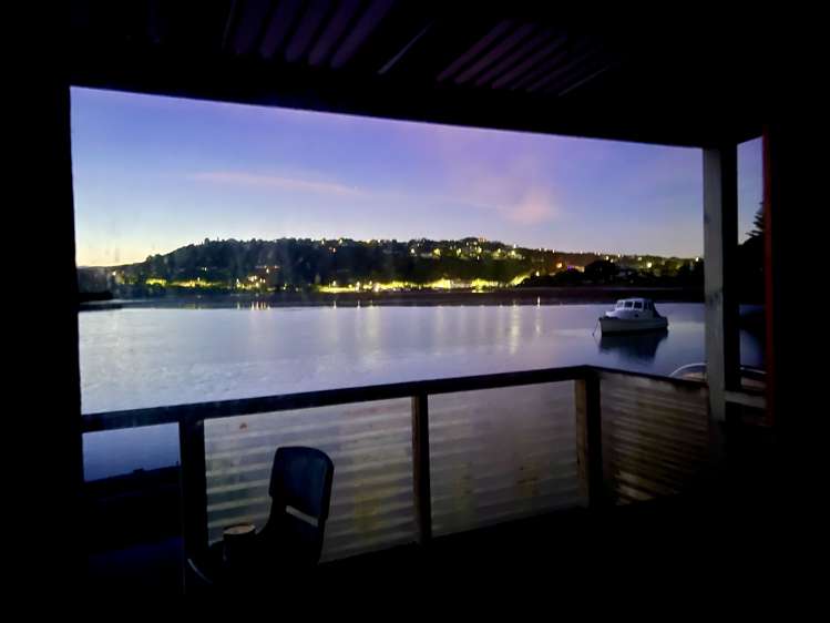 15 Boatshed, Camborne Walkway Paremata_24