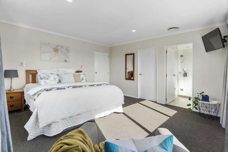 3 Wakaroa Avenue Te Atatu Peninsula_14