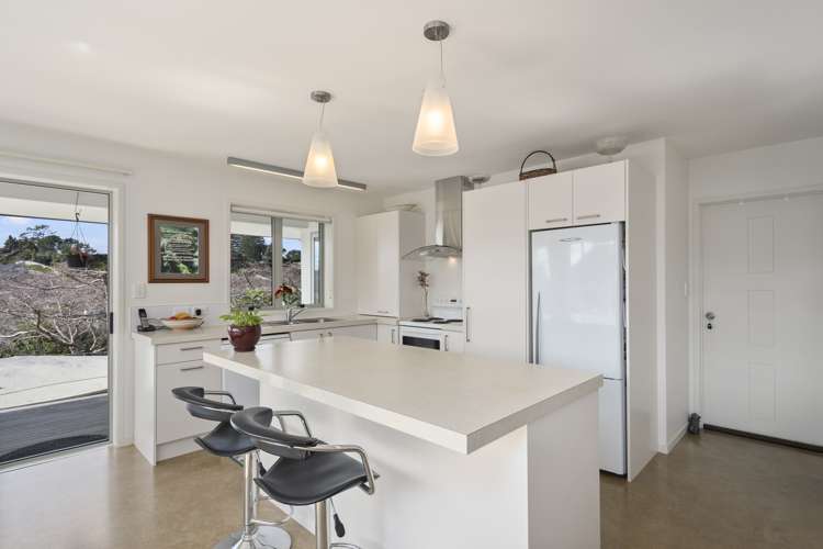 55 Contour Avenue Pyes Pa_6