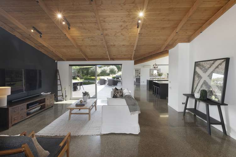 220f Kennedys Bush Road Kennedys Bush_7