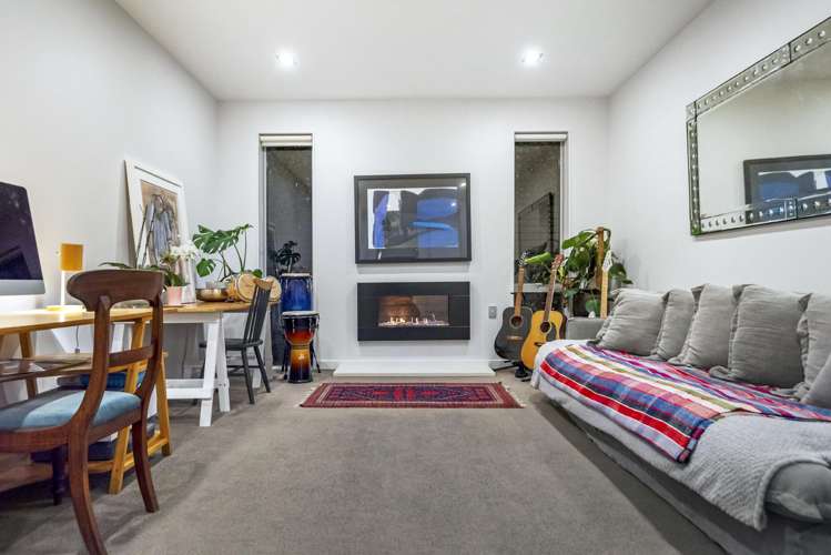 15 Waitemata Road Hauraki_12