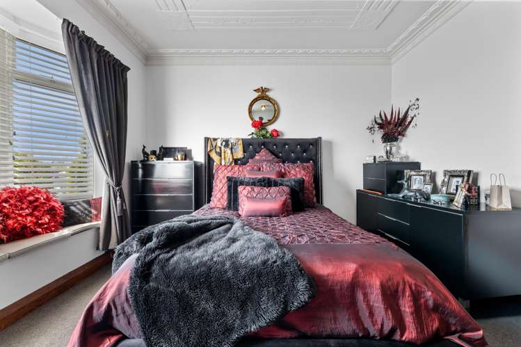 32 Nottingham Crescent Calton Hill_16