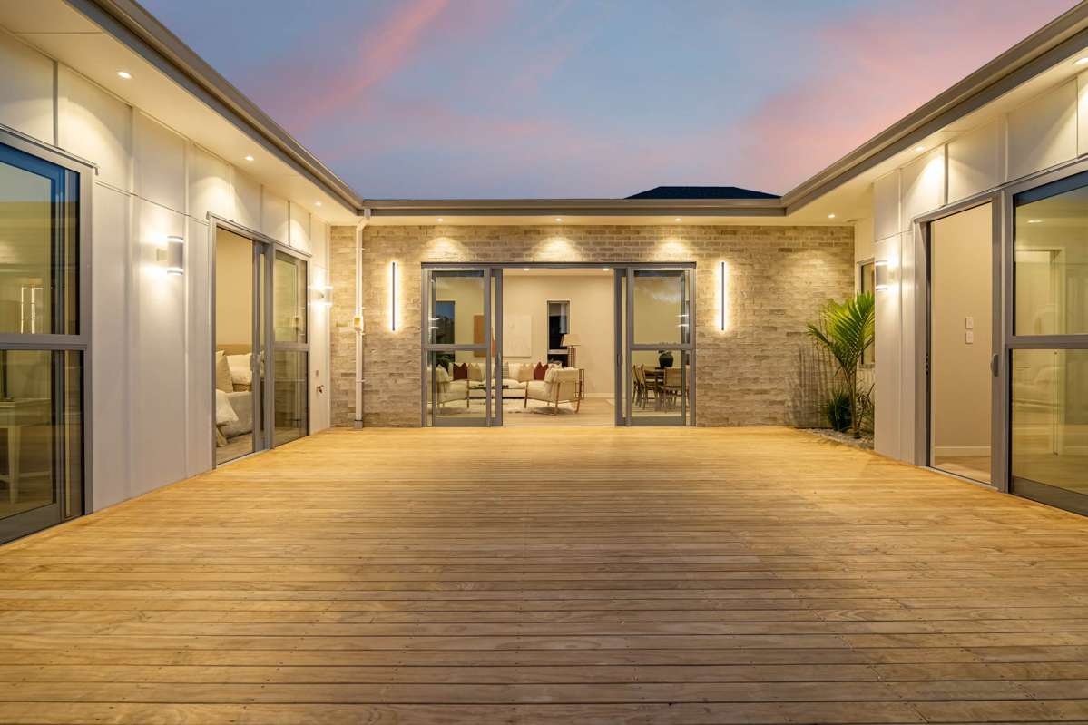 18 Puruatanga Road_1