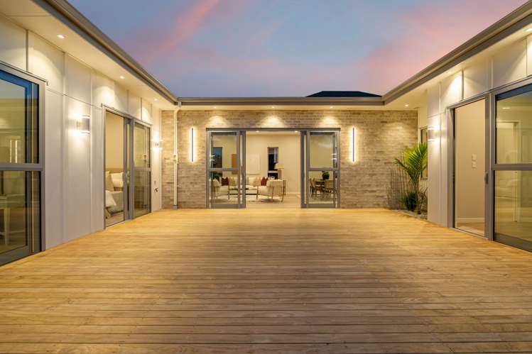 18 Puruatanga Road_5