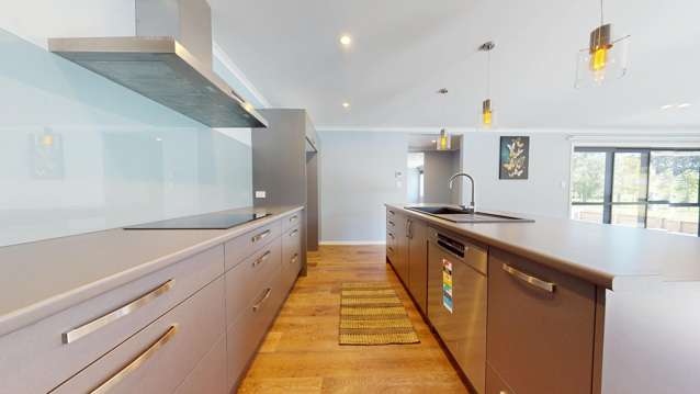 16 Cracroft Drive 1222_2