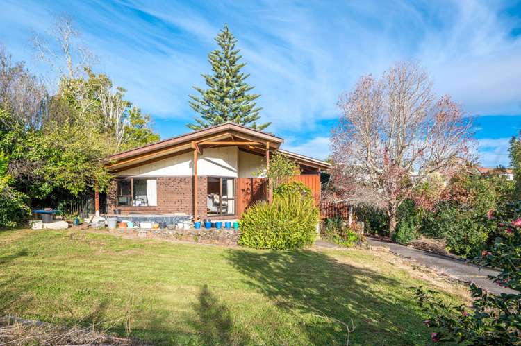 43 and 43A Tarawera Terrace_1