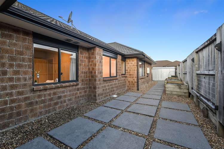 7 Amberley Place Flagstaff_24