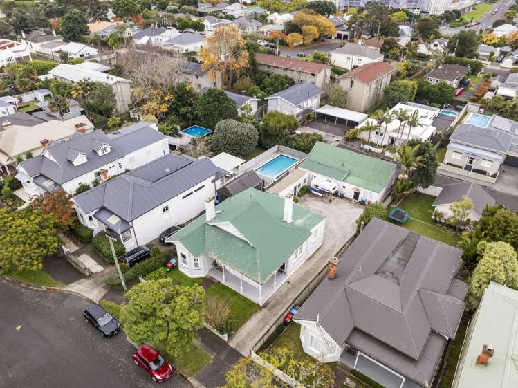 49 Burnley Terrace Mount Eden_12