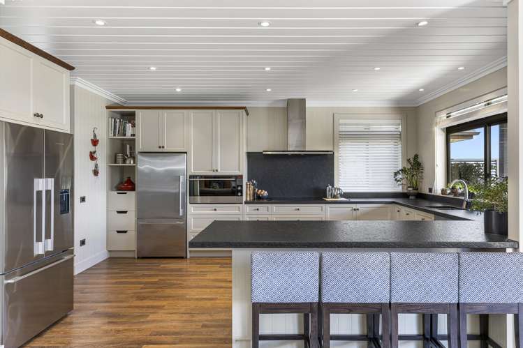 12 Mahuta Road Five Mile Bay_10