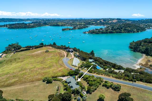 76 Vintage Lane Waiheke Island_2