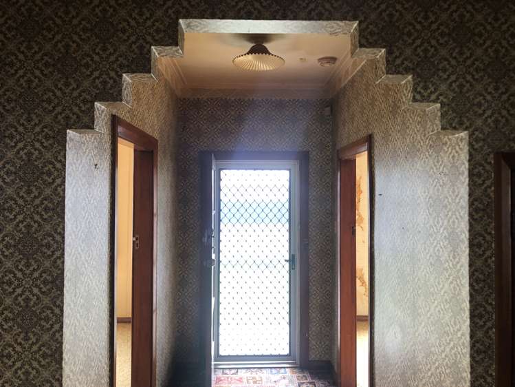 106 Shamrock Street Takaro_8