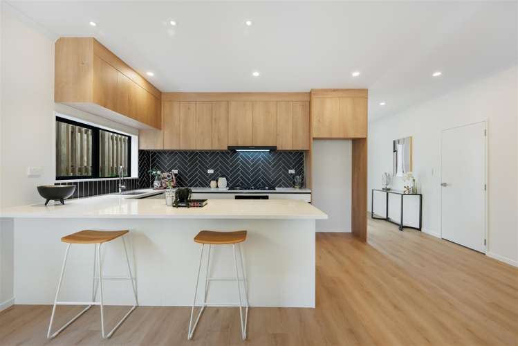 69 Ta Moko Drive Gulf Harbour_21