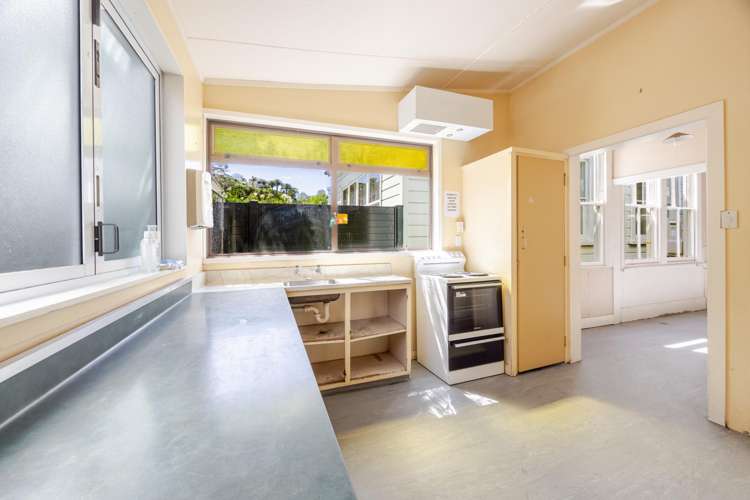 25 Clive Square West Napier South_14