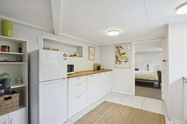 464 North Road North East Valley_15