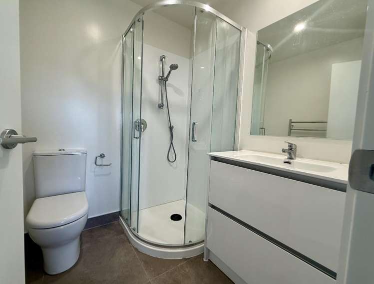 33 Canna Street 10673_12