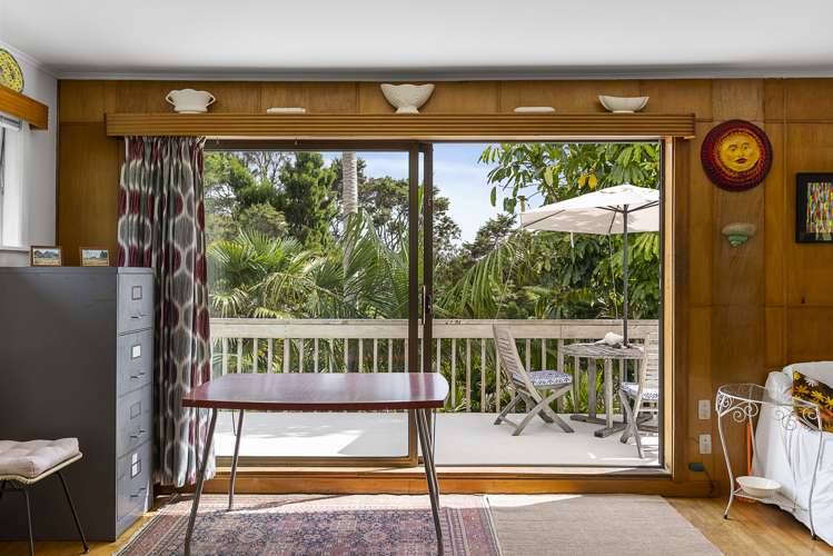 193 Godley Road Titirangi_17