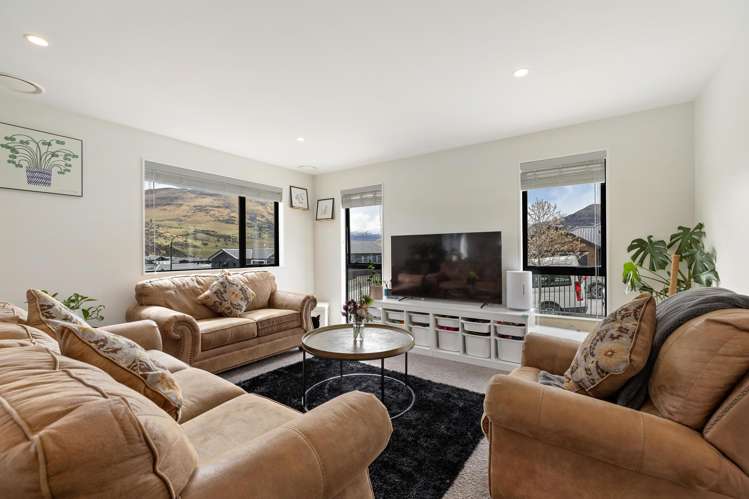 7 Crop Street Jacks Point_4