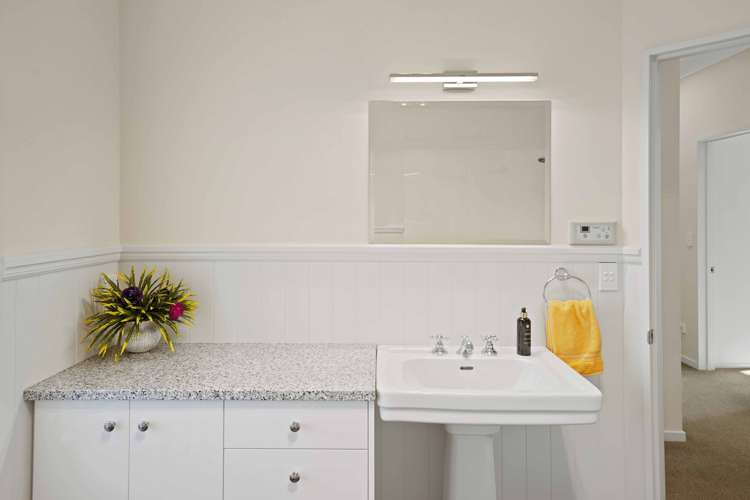 7 Hilton Drive Amberley_27