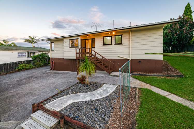 14 Alidade Place Massey_21