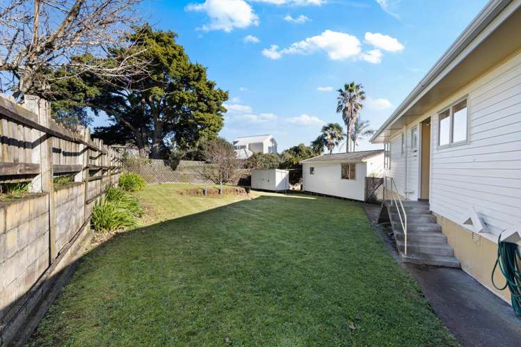 4 April Place Red Hill_26