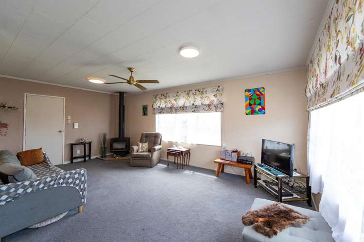 50 Wynyard Crescent Tamatea_2