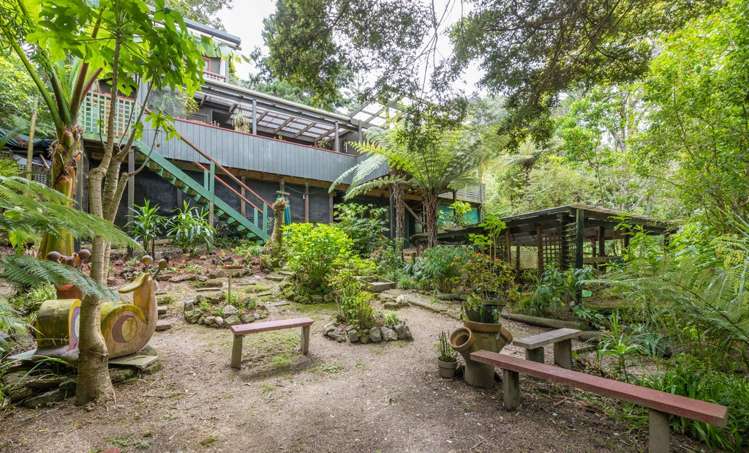 83 Warner Park Avenue Laingholm_16