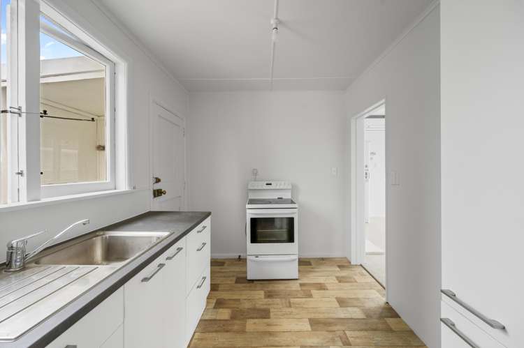 615A Duke Street Mahora_12