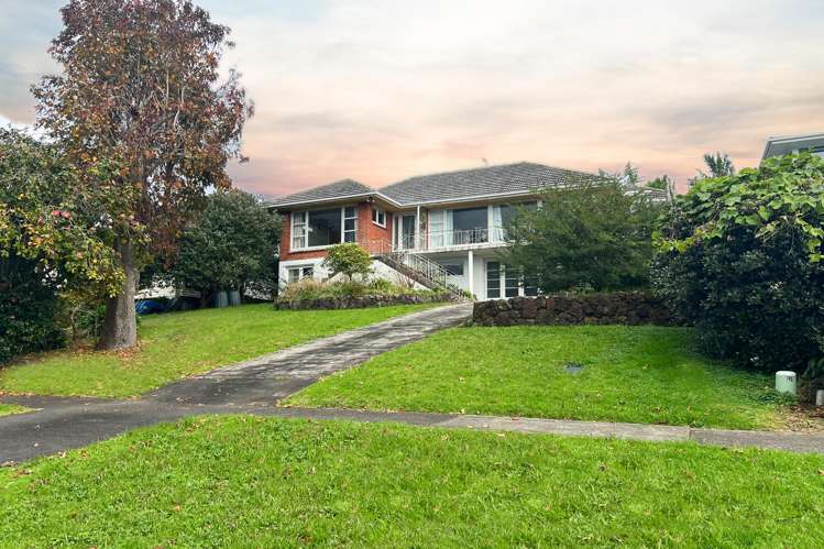 19 Chatsworth Crescent Pakuranga Heights_19