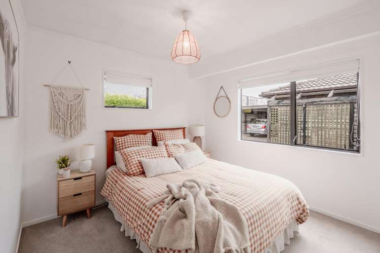 21B Seddon Street Glenholme_6