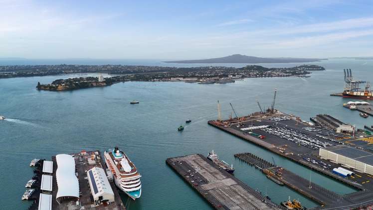 1607/10 Commerce Street Auckland Central_14