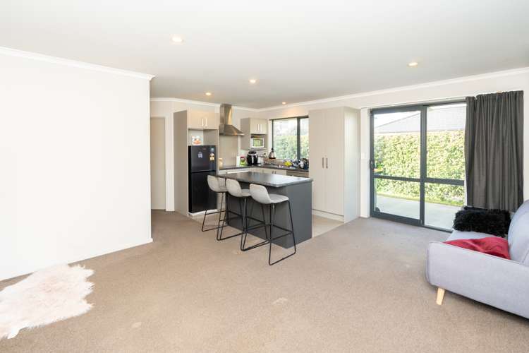 32 Nielsen Gardens Rototuna_29