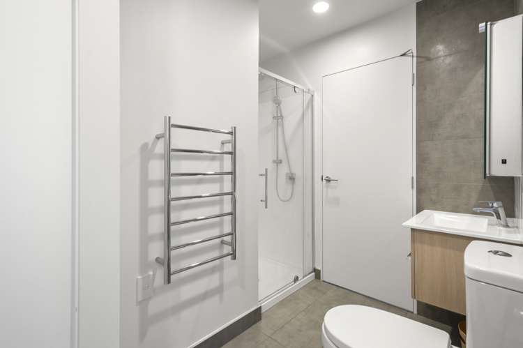 1005/438 Queen Street Auckland Central_14