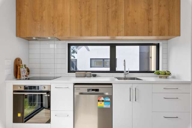 4/15 Cameron Street Sydenham_4