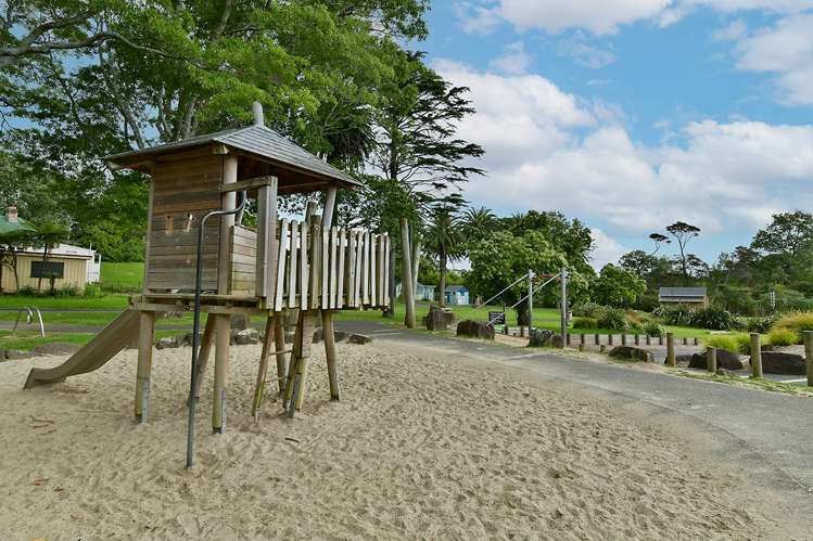 1/65 Edmonton Road Henderson_18