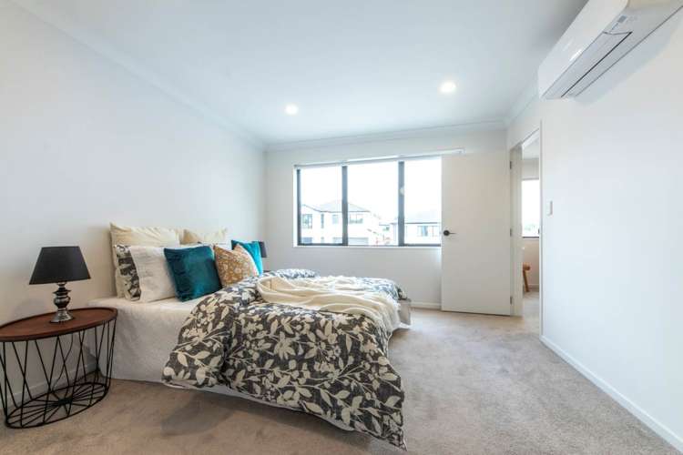 13 Morepork Street Flat Bush_6