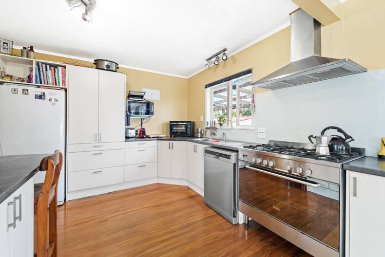 61 Metcalfe Road Ranui_5