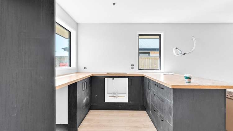 27 Falcons View Drive_2