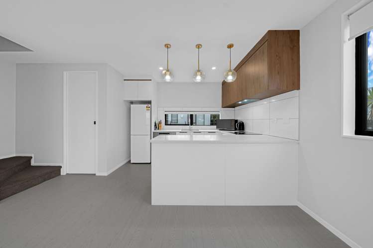 14/17 Parker Avenue_4