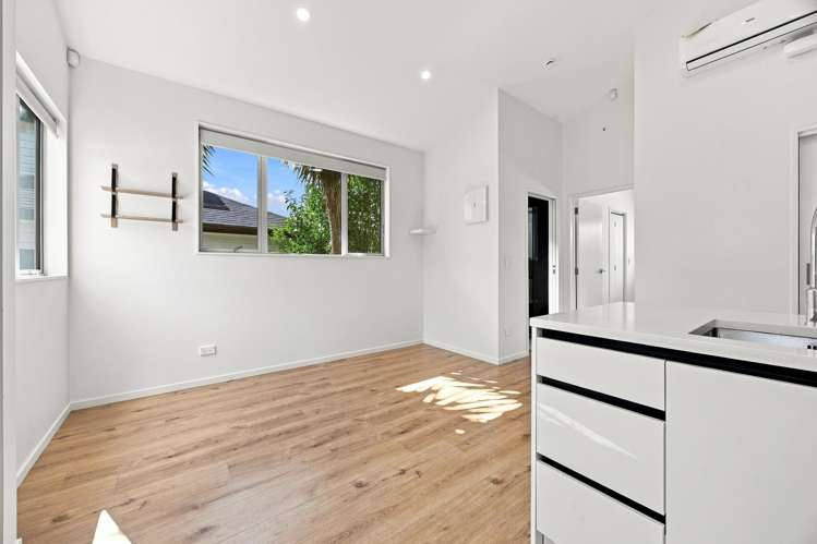 8/4 Ranier Street Ellerslie_9